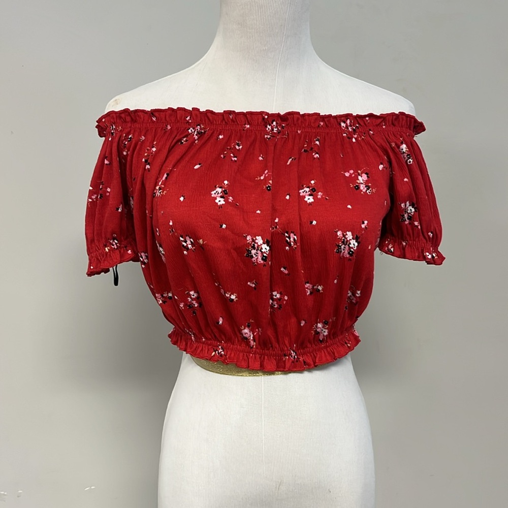 Floral Red Off-Shoulder Top - Picture 2 of 3